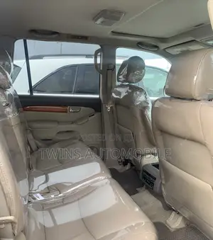 Lexus GX 470 Sport Utility 2006 Gold