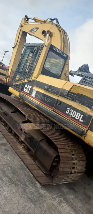 Escavator Cat 330bl