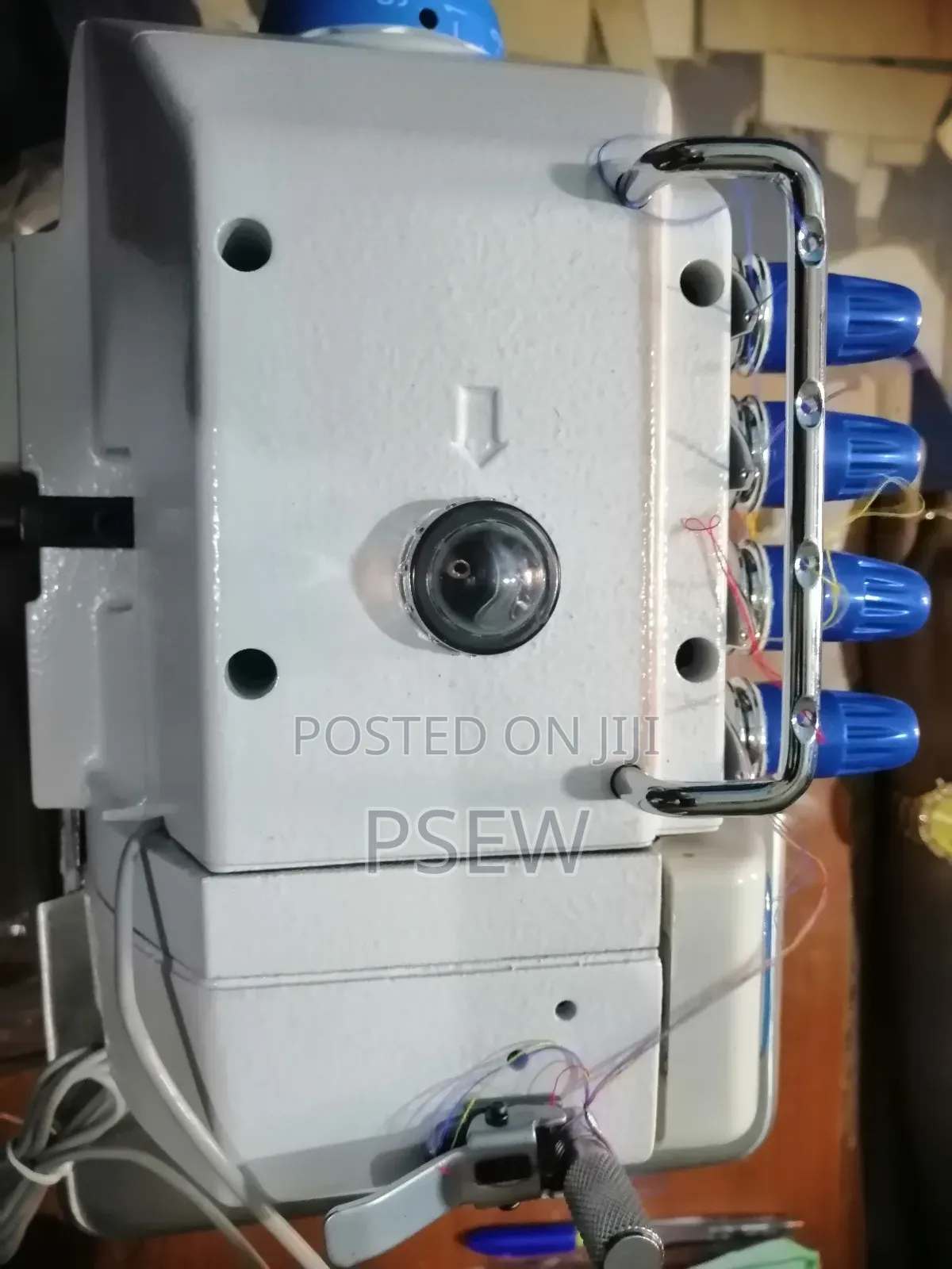 Xiantypical Industrial Overlock Machine