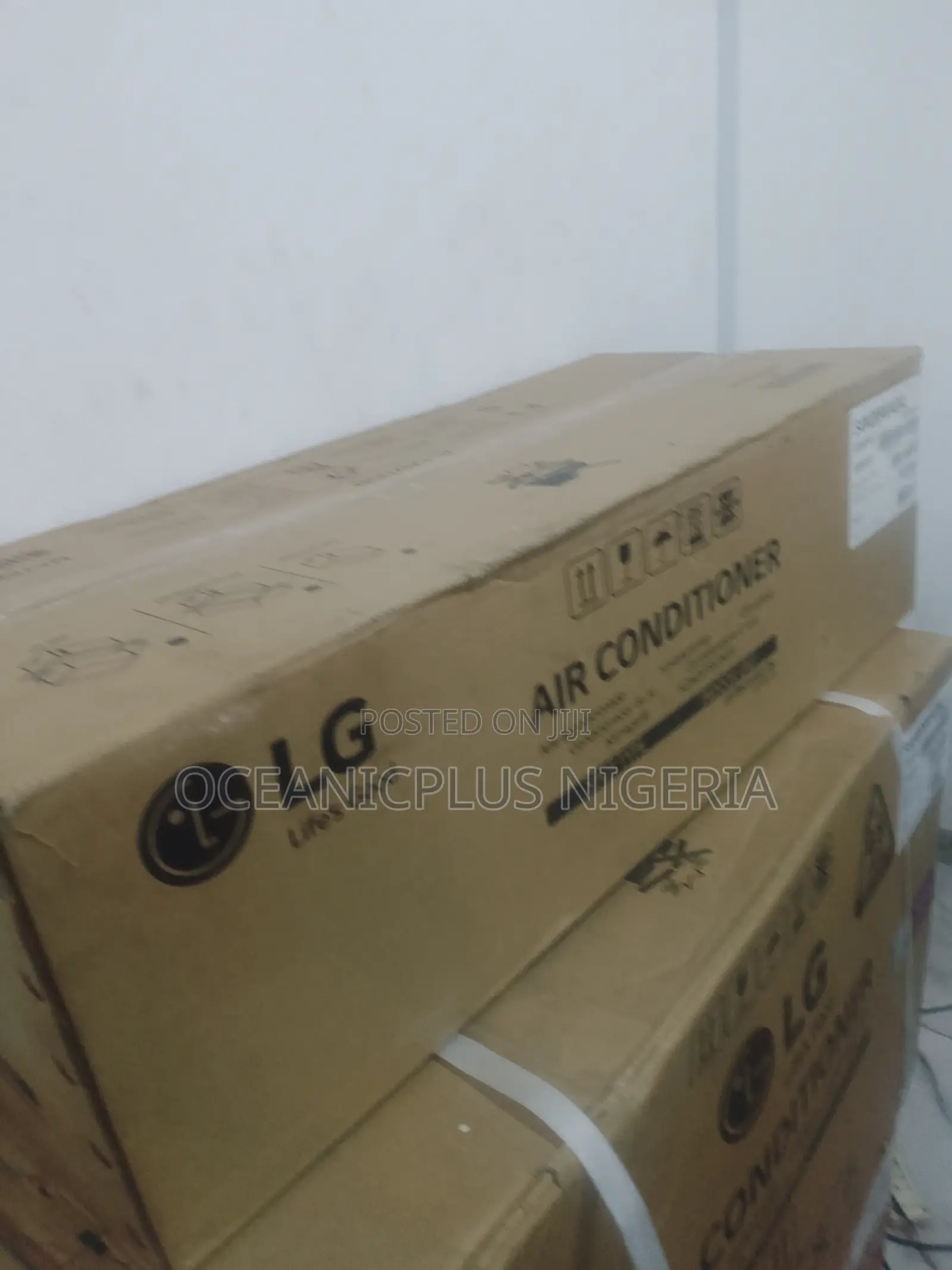 Standard-Inverter LG Air Conditioner
