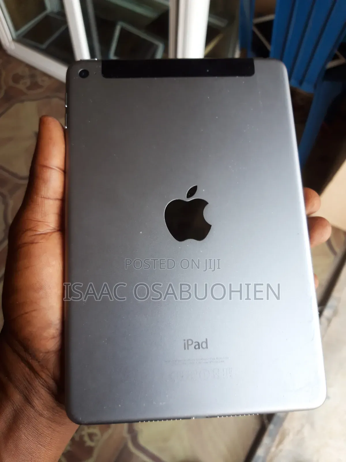 Apple iPad mini 4 128 GB Black