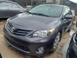 Toyota Corolla 2013 Gray
