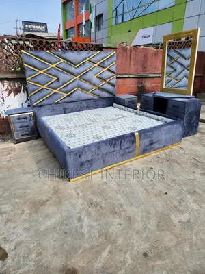 Upholstery 6by6 Complete Set of Bed