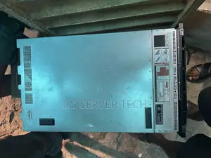 Server Dell PowerEdge R830 256GB Intel Xeon HDD 4T