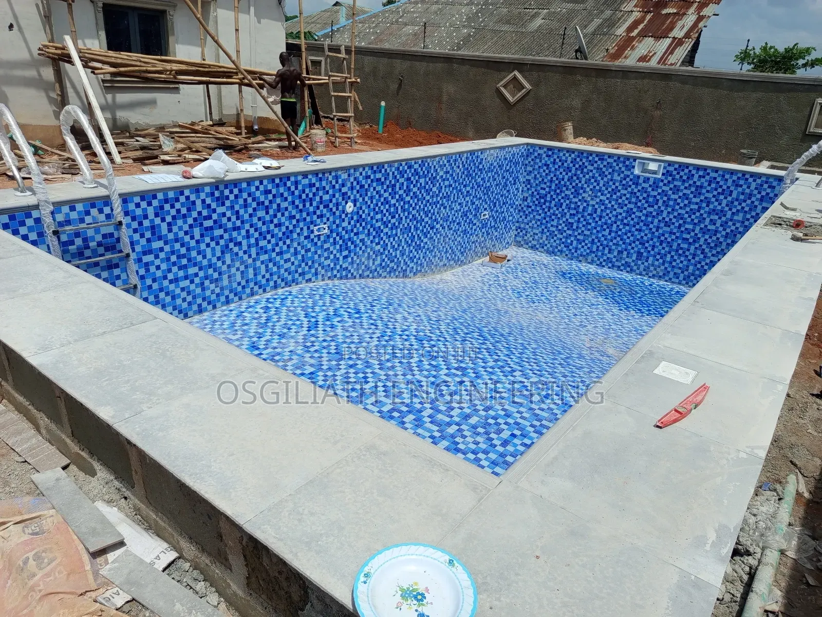 Hotel Pool