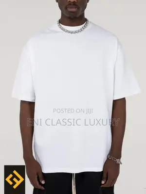 New Trend Luxury Plain Round Neck Best Quality Available