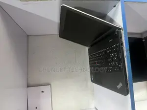 Laptop Lenovo ThinkPad Edge E540 4GB Intel Core I3 HDD 500GB