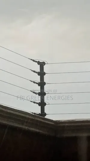 Solar Powered Electric Fence System