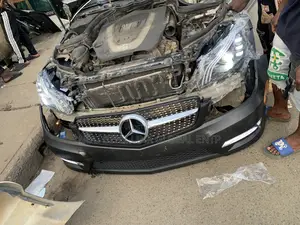Mercedes Benz