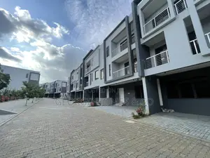 4bdrm Townhouse / Terrace in Asokoro for rent