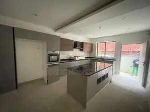 4bdrm Townhouse / Terrace in Asokoro for rent