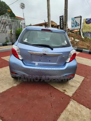 Toyota Yaris 2013 Blue