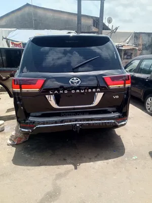 Ladipo Market Land Cruiser 2012 Upgrade Kit to 2022 to 3 Mod