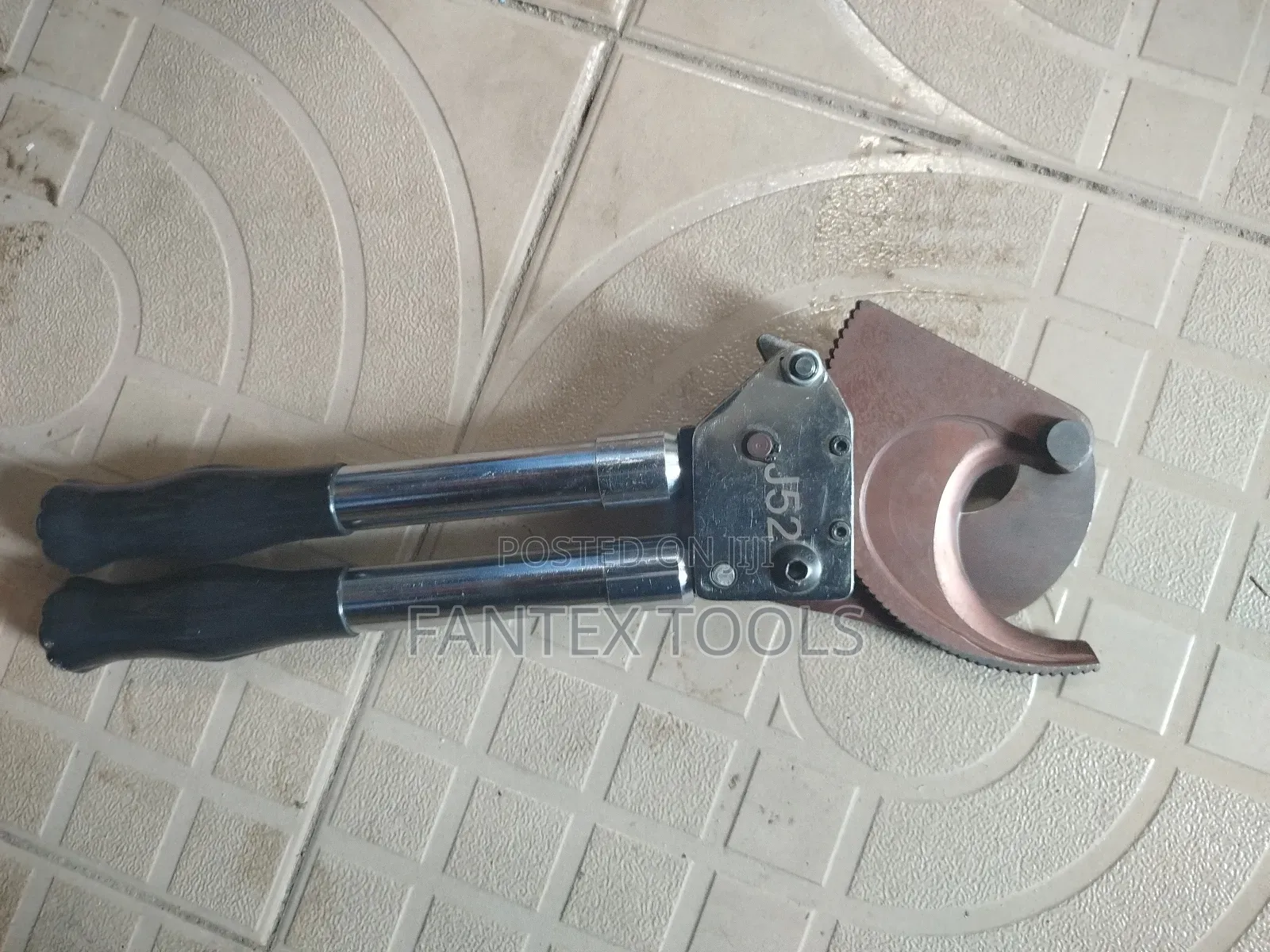 Manual Cable Cutter.