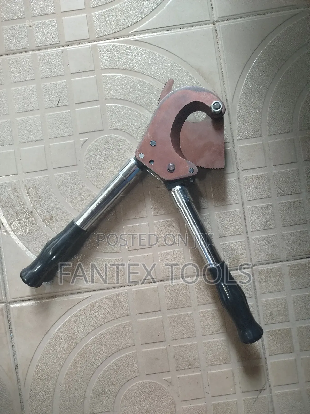 Manual Cable Cutter.
