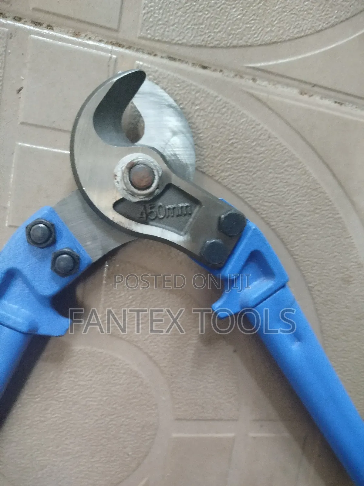 Cable Cutter Machine.