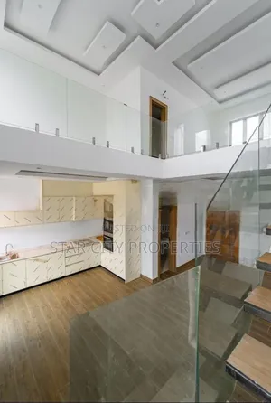 1bdrm Maisonette in Lekki Phase 1 for sale