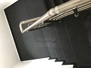 Plain Gray Rugs for Staircase (Easy to Maintain)