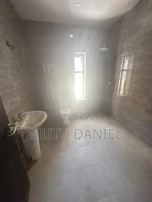 Photo - 4bdrm Townhouse / Terrace in Mabushi for rent
