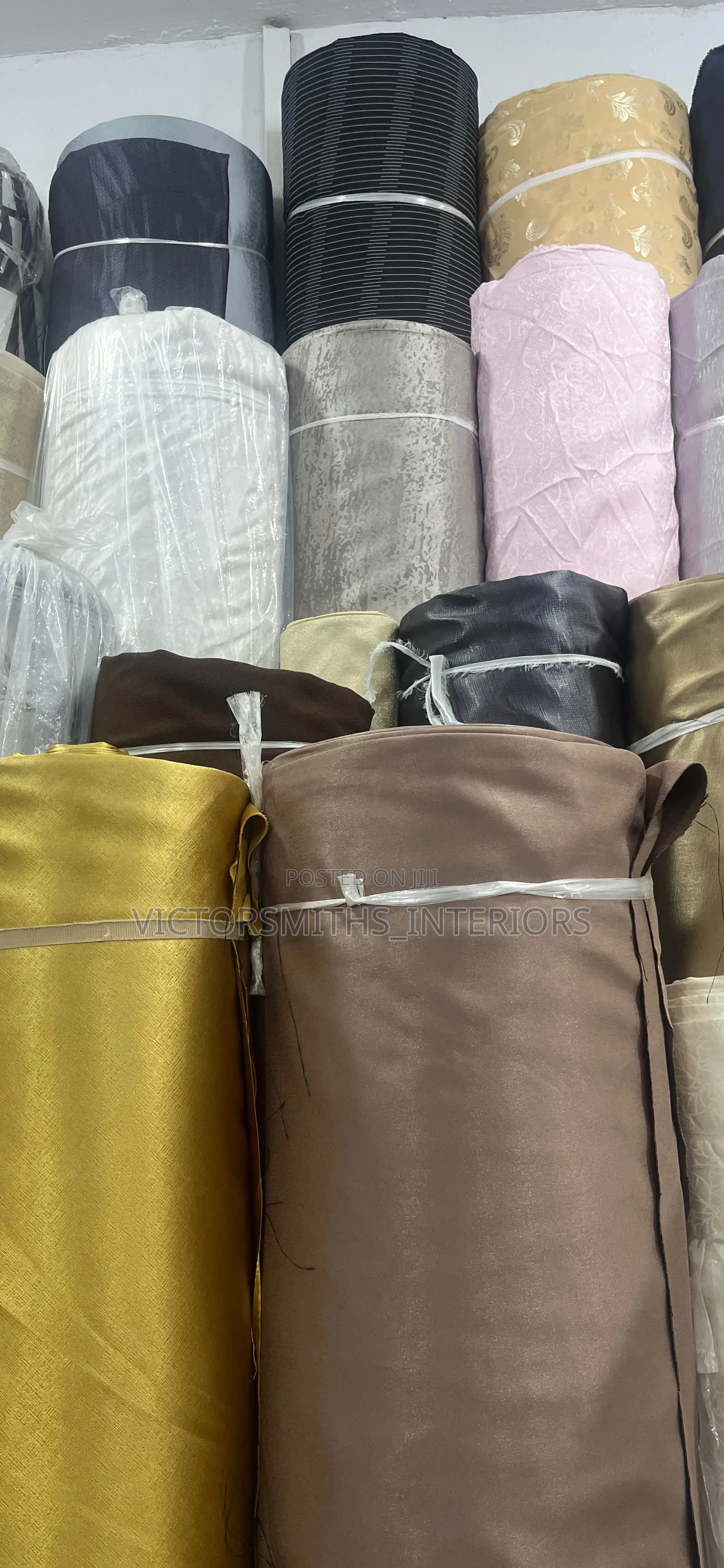 High Quality Turkeys Fabric by 120 Lengths