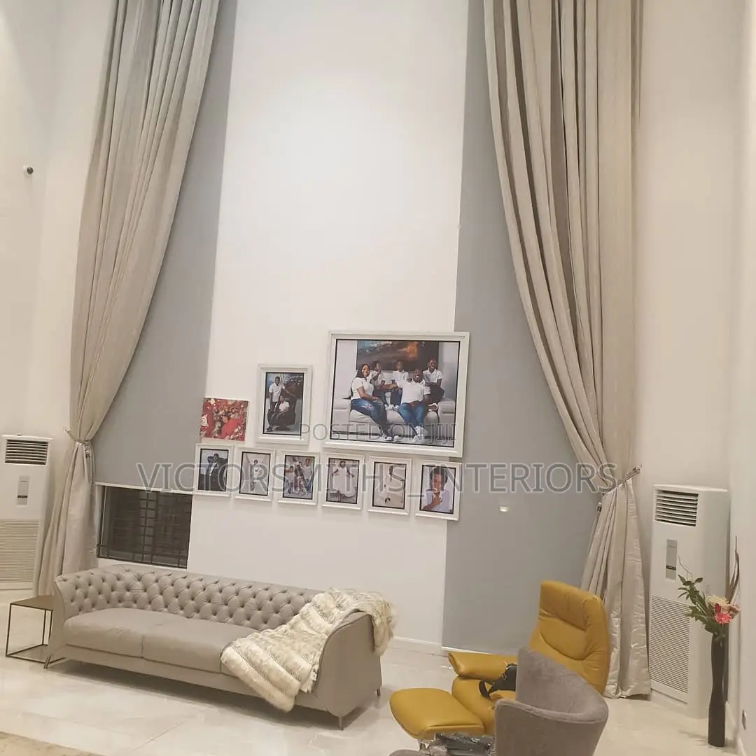 Luxury High Length Curtains Drep With Roller Blinds