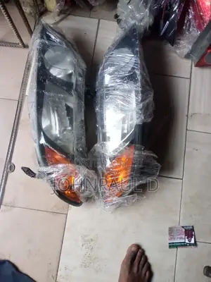 Head Light Civic America 08