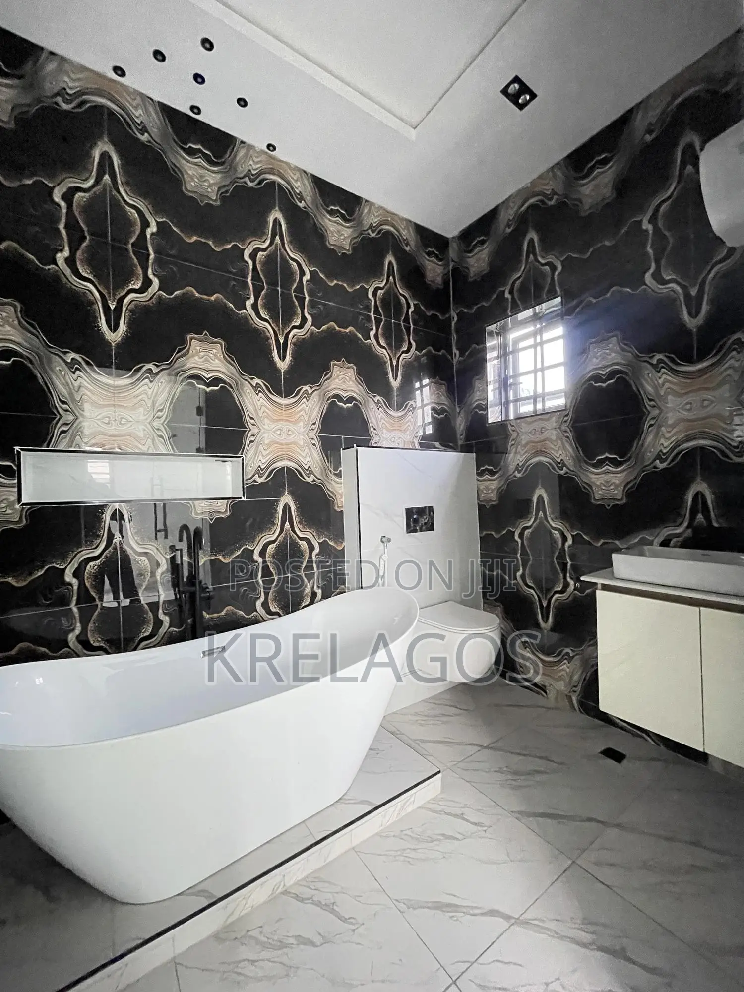 5bdrm Duplex in Ajah for sale