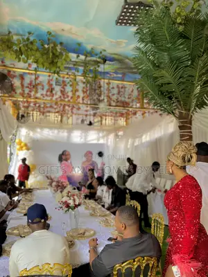 Exquisite Birthday Bash Decor