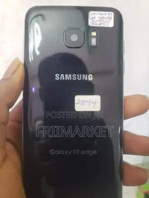 Photo - Samsung Galaxy S8 Plus 64 GB Black