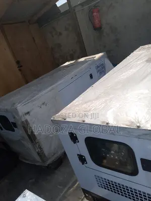 Efficient 15KVA Perkins Copper Coil Soundproof Generator