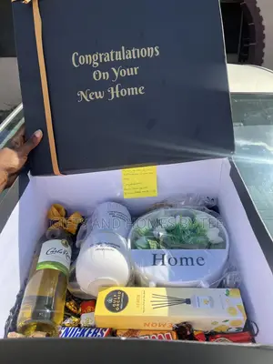 Housewarming Gift Box