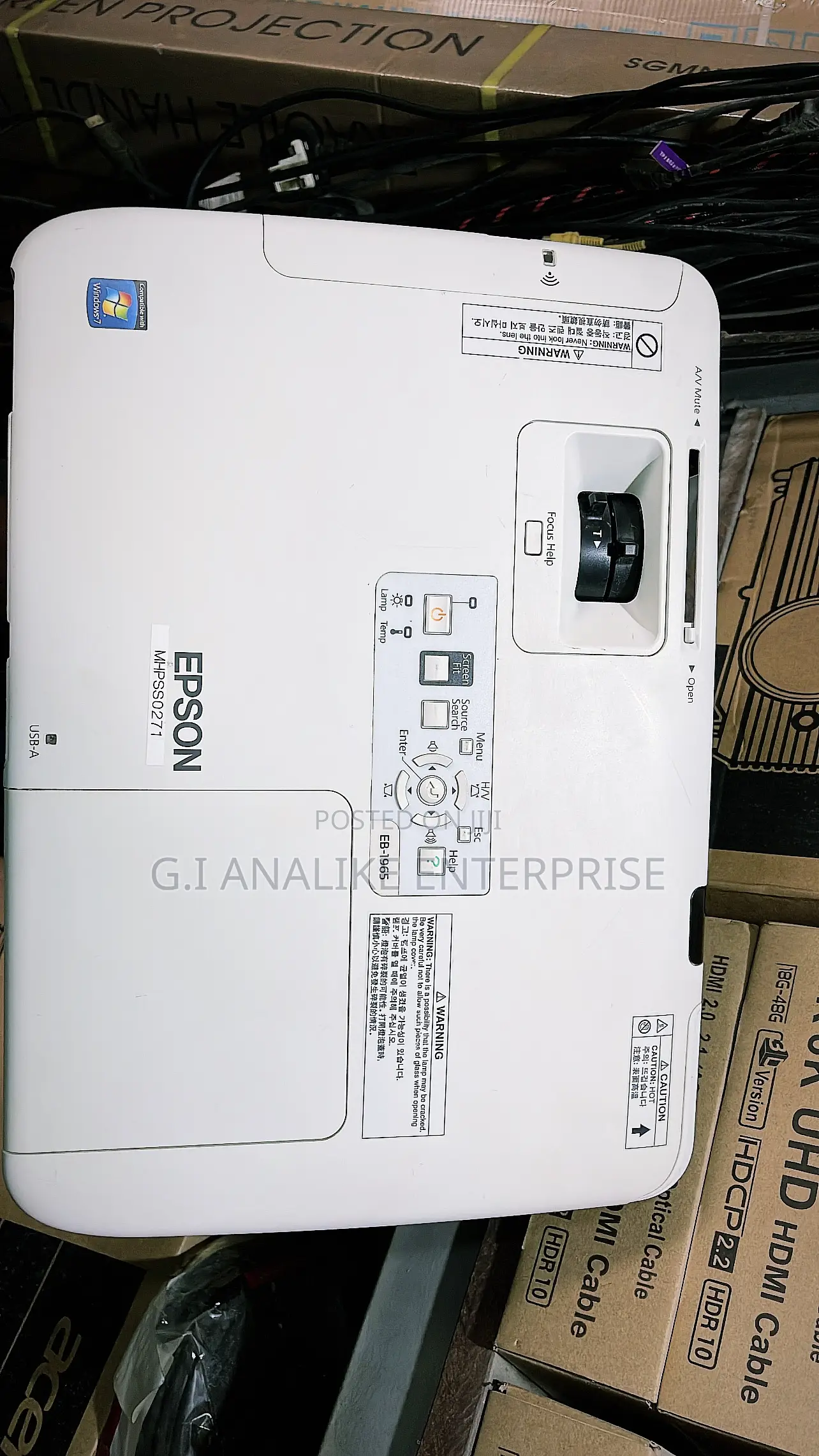 Epson EB-1965 Projector