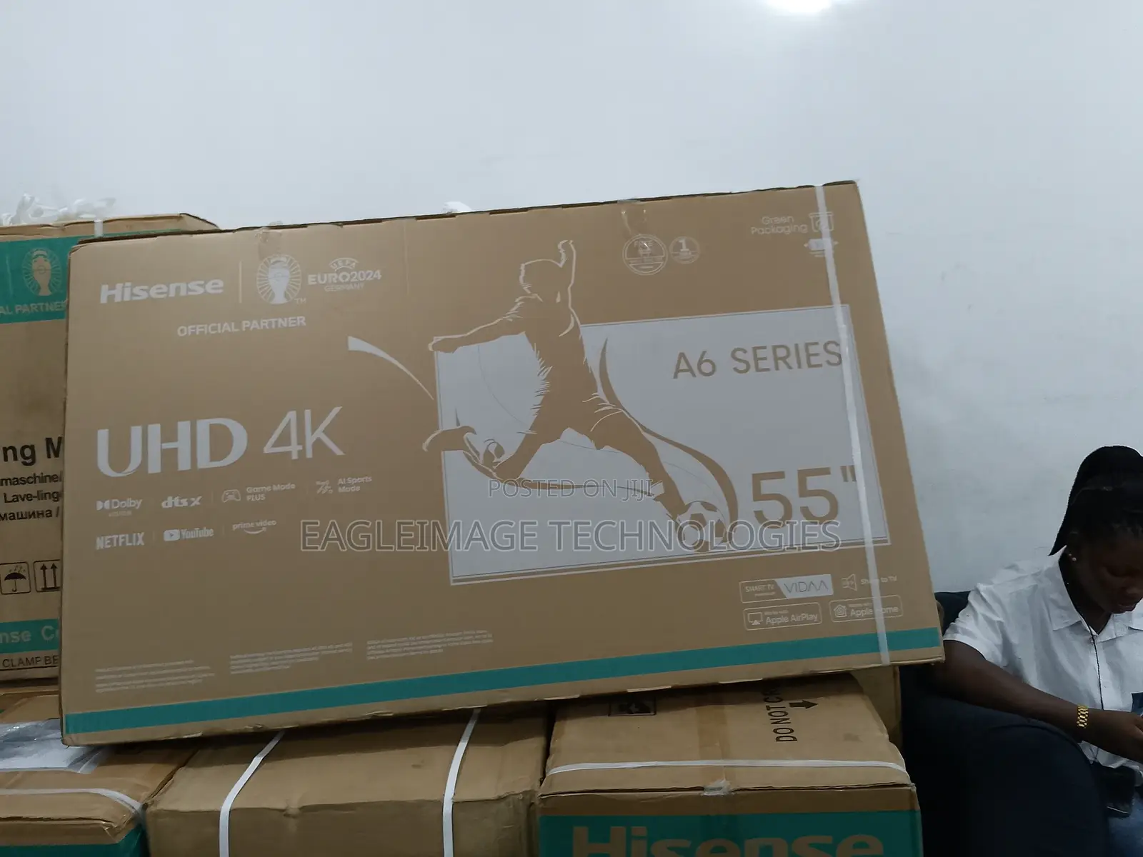 Eco-Mode Hisense 55 Inches Smart