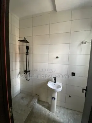 2bdrm Apartment in Ikate Lekki for rent