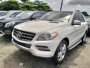 Mercedes-Benz M Class ML 350 4Matic 2013 White