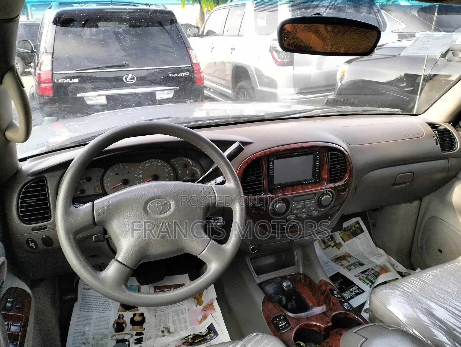 Toyota Sequoia 2004 Silver