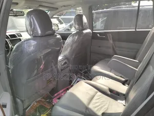 Toyota Highlander 2010 Gray