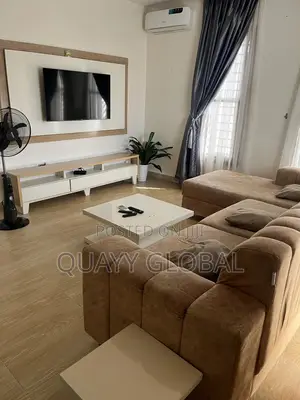 One Bedroom Apartment With 24/7 Wi-Fi and Light