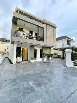 4bdrm Duplex in Lekki for sale