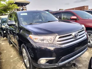 Toyota Highlander Limited 3.5l 4WD 2013 Black