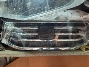Front Grill Honda Pilot 2013