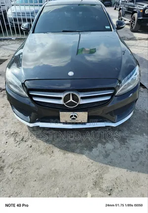 Mercedes-Benz C400 2016 Black