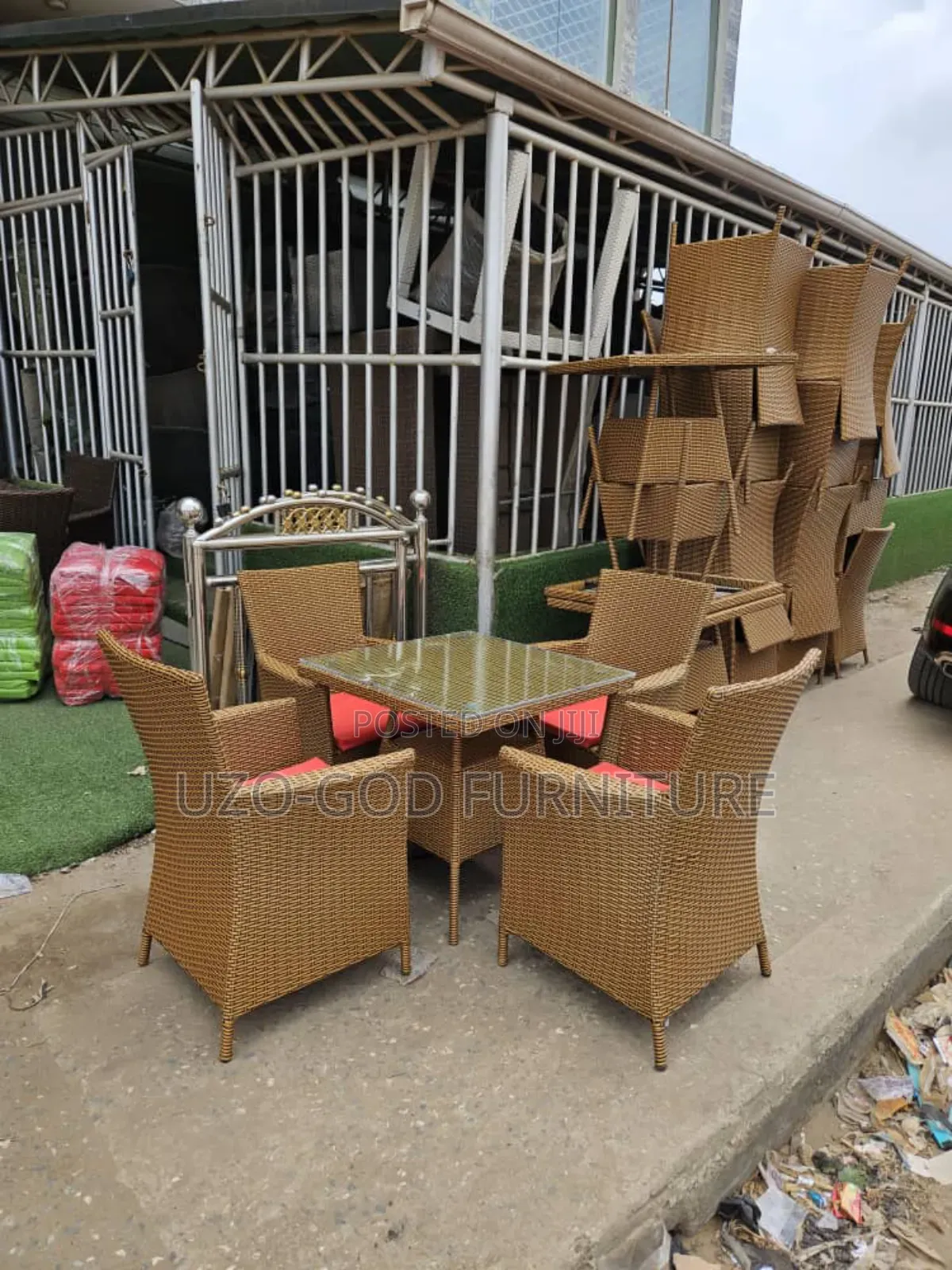 Powerful Outdoor Dining Chairs