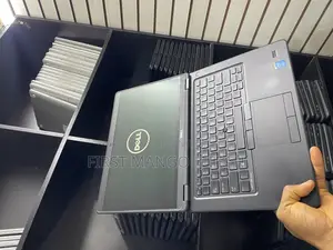 Laptop Dell Latitude 5450 8GB Intel Core I5 SSD 256GB