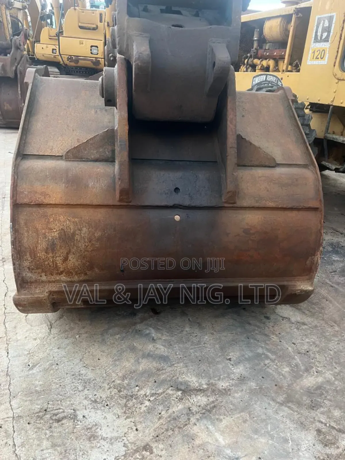 Excavator 330 Cl - Direct Belgium With Jack Hammer Function