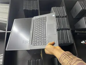 Laptop Dell Latitude 7400 16GB Intel Core I7 SSD 512GB