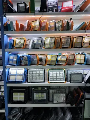 Solar Flood Light Factory