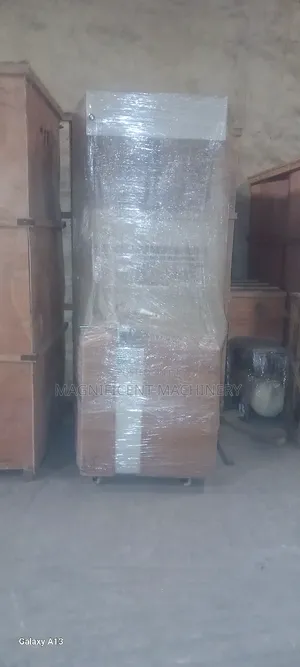 Semi Automatic Shrink Sleeve Wrapper and Tunnel Machine