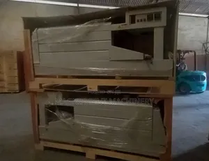 Semi Automatic Shrink Sleeve Wrapper and Tunnel Machine