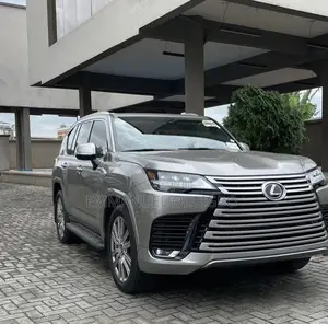 Lexus LX 2023 Silver